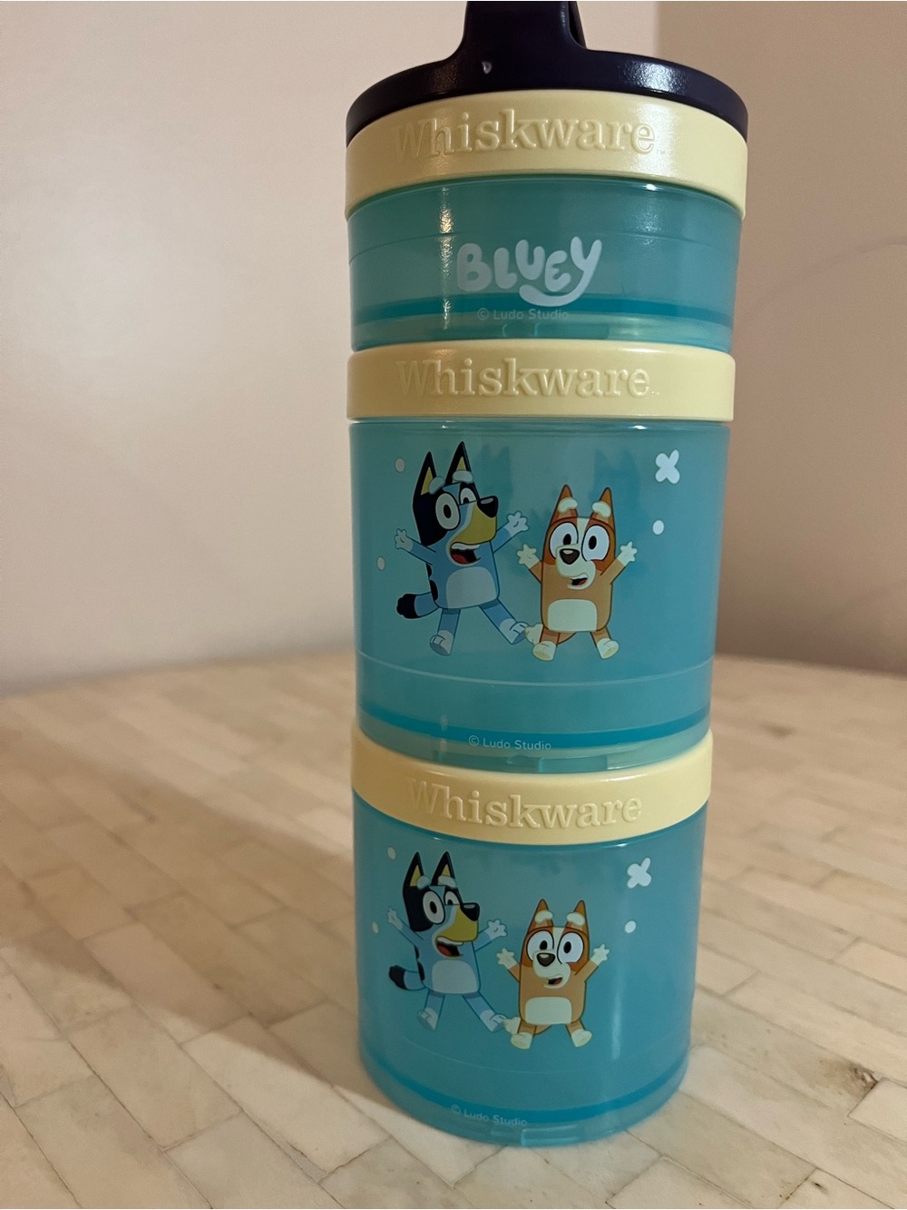 Whiskware Bluey 'Dance Mode' Stackable Snack Containers - Picture 2 of 5